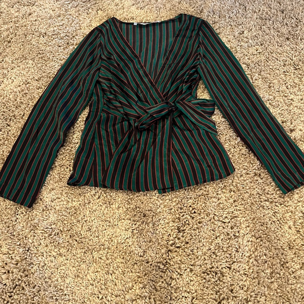 zara long sleeve shirt.